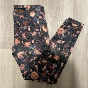 Lululemon Floral Legging 25”